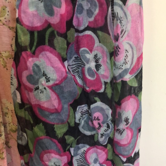 2 Floral Scarves - Picture 2 of 3
